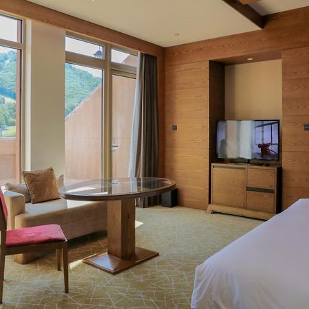 Hyatt Regency Changbaishan Fusong Exteriör bild